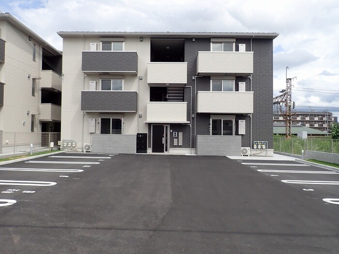 駐車場　駐車場空きあり！詳細は「賃貸館 オンライン事業部」まで☆