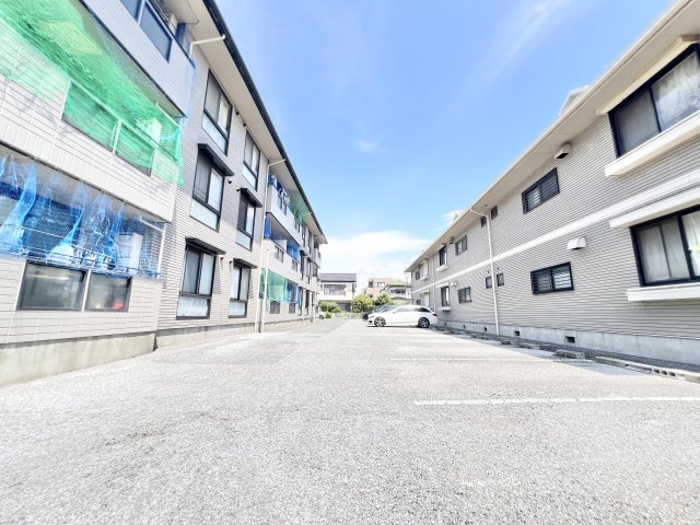 駐車場　駐車場完備です