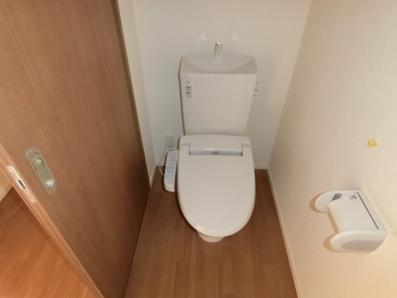 トイレ　Ｆ棟のお写真となります