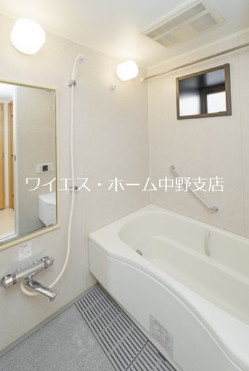 バス・シャワールーム