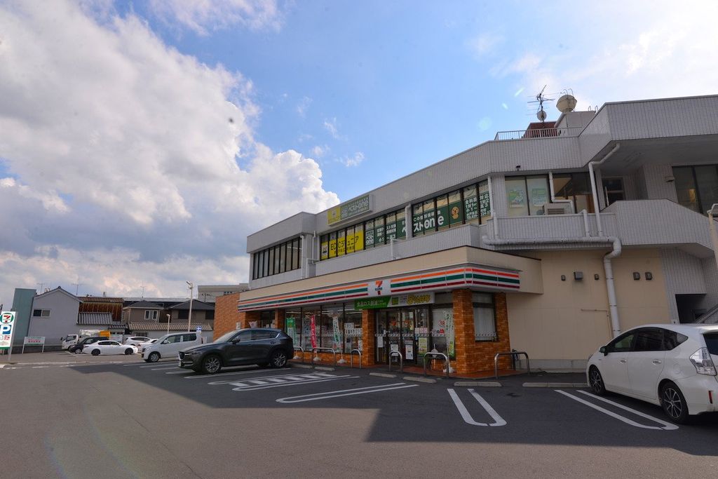 コンビニ　セブンイレブン水戸末広町店（コンビニ）まで2210m