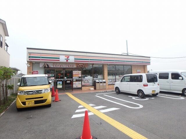 コンビニ　セブンイレブン豊中宮山二丁目店（コンビニ）まで168m