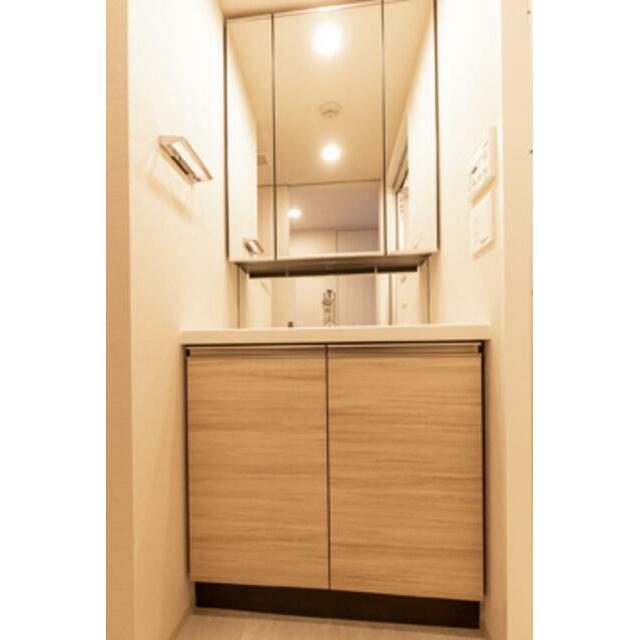 洗面設備　※同仕様写真含む
