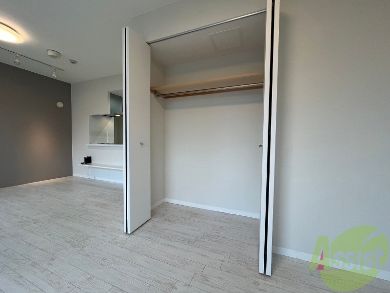 収納　収納もバッチリあるのでお部屋が片付きますよ！