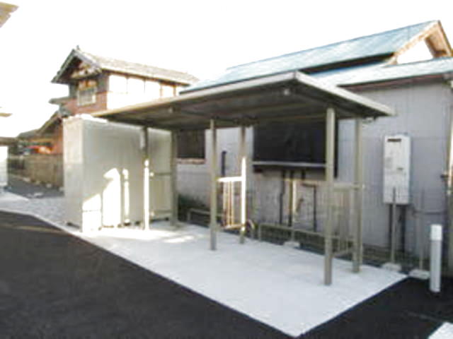 駐車場　駐輪場