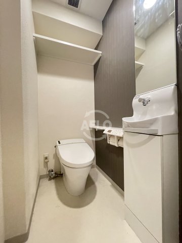 地下鉄千日前線 桜川駅 徒歩4分 15階建 築19年のトイレ写真