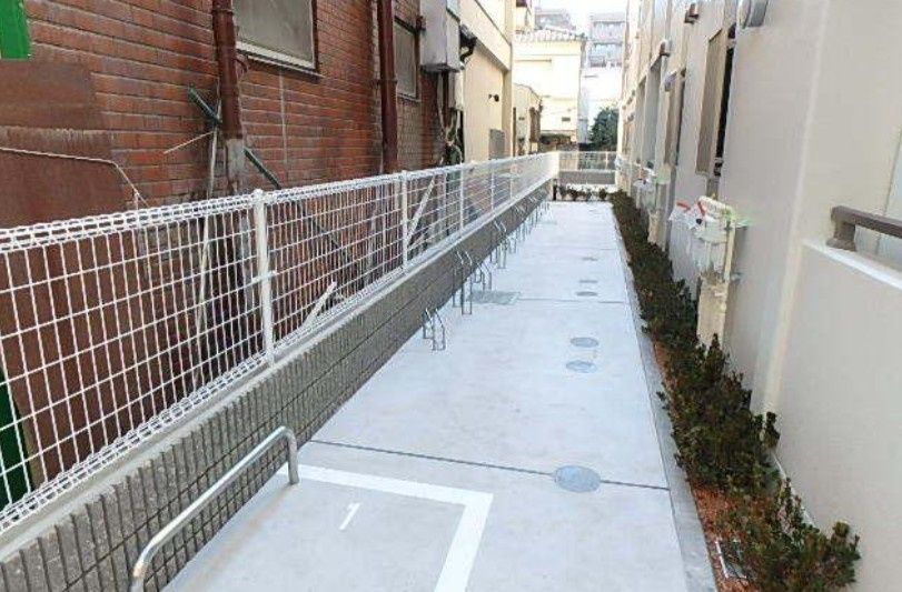 都営三田線 巣鴨駅 徒歩2分 3階建 築10年の外観写真