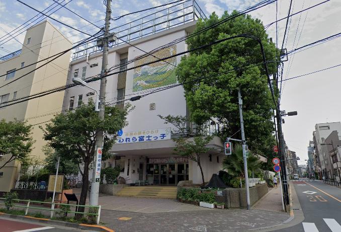 小学校　富士小学校（小学校）まで450m