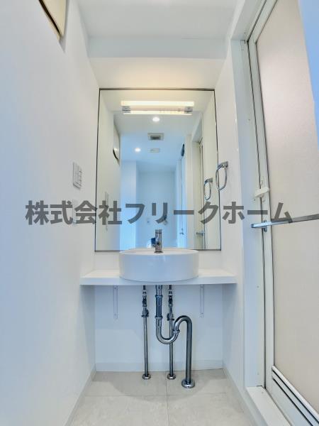 京王井の頭線 吉祥寺駅 徒歩4分 14階建 築21年の内装写真