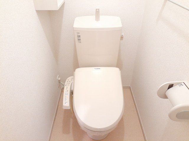 トイレ　シンプルで使いやすいトイレです