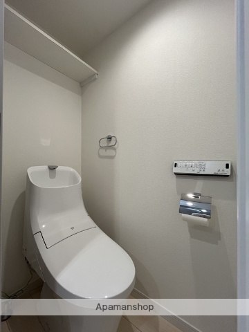 小田急小田原線 本厚木駅 徒歩9分 3階建 築5年のトイレ写真