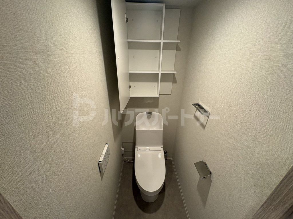 東京メトロ東西線 木場駅 徒歩9分 18階建 築1年のトイレ写真