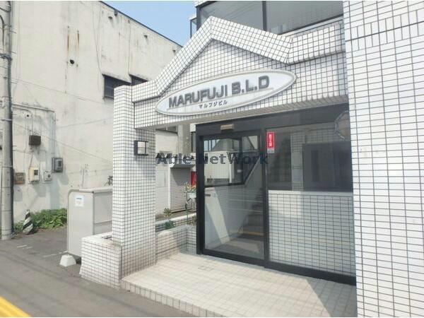 エントランス　エントランス部分