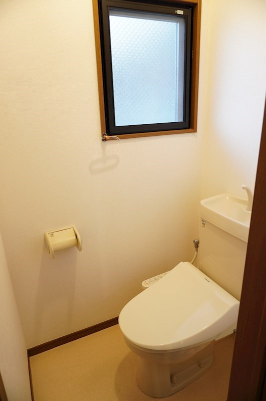 イシタカマンションのトイレ写真