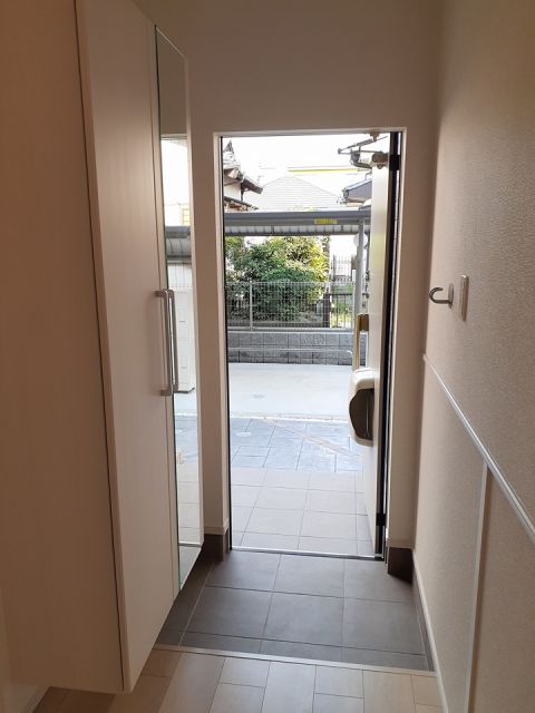 玄関