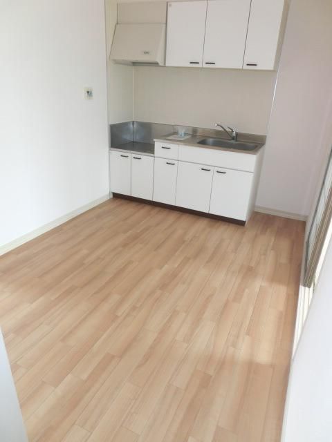居室・リビング　明るいお部屋です