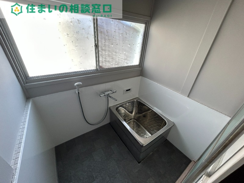 名鉄名古屋本線 宇頭駅 徒歩15分 2階建 築54年の風呂写真