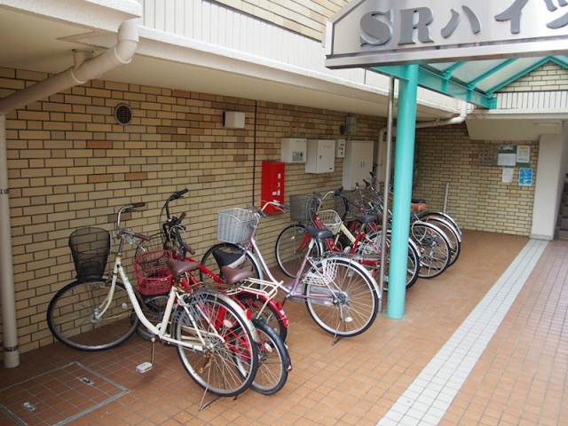 西鉄天神大牟田線 春日原駅 徒歩5分 4階建 築39年の外観写真
