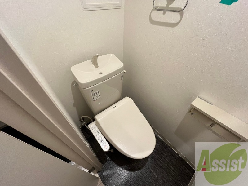 トイレ　トイレです。ウォシュレット付を探している方、おすすめです。