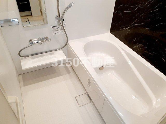 バス・シャワールーム　お風呂で日々の疲れを落としましょう