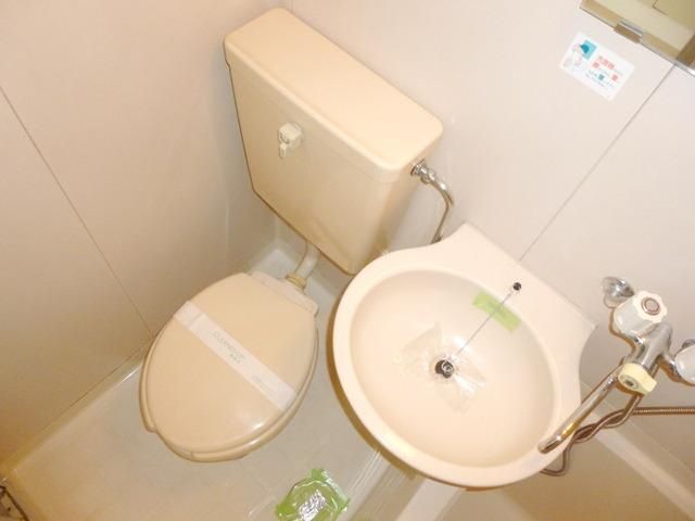 トイレ　★お部屋探しはタウンハウジング稲田堤店まで★