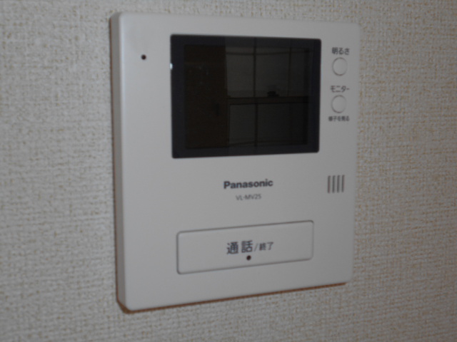 セキュリティ　カラーＴＶモニター付インターホン完備