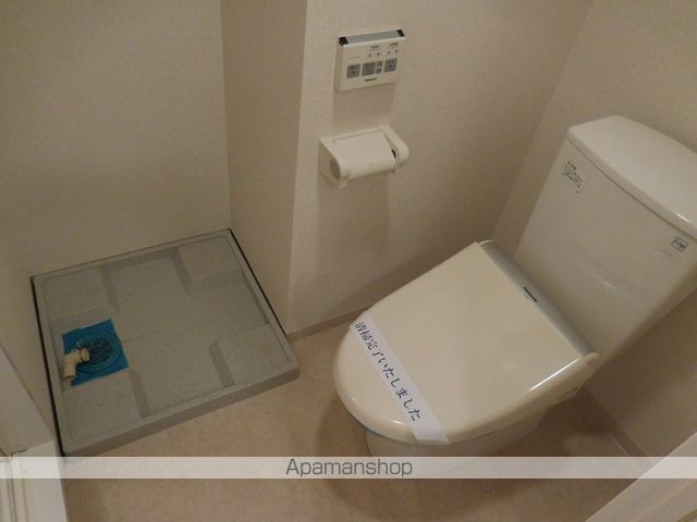 HF東日本橋レジデンスのトイレ写真