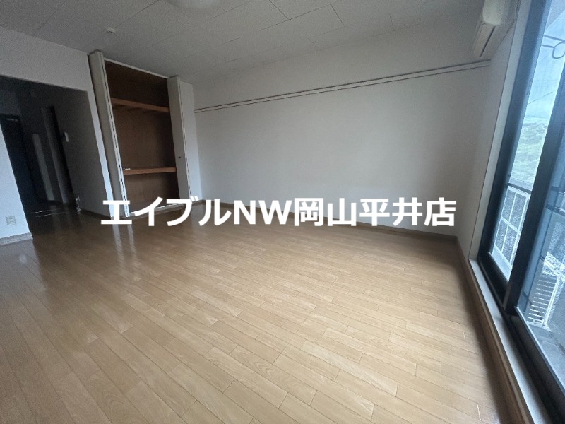 居室・リビング　洋室