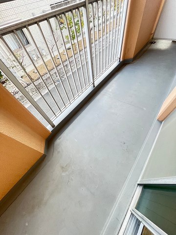 バルコニー　落ち着いた時間を過ごせるバルコニーです