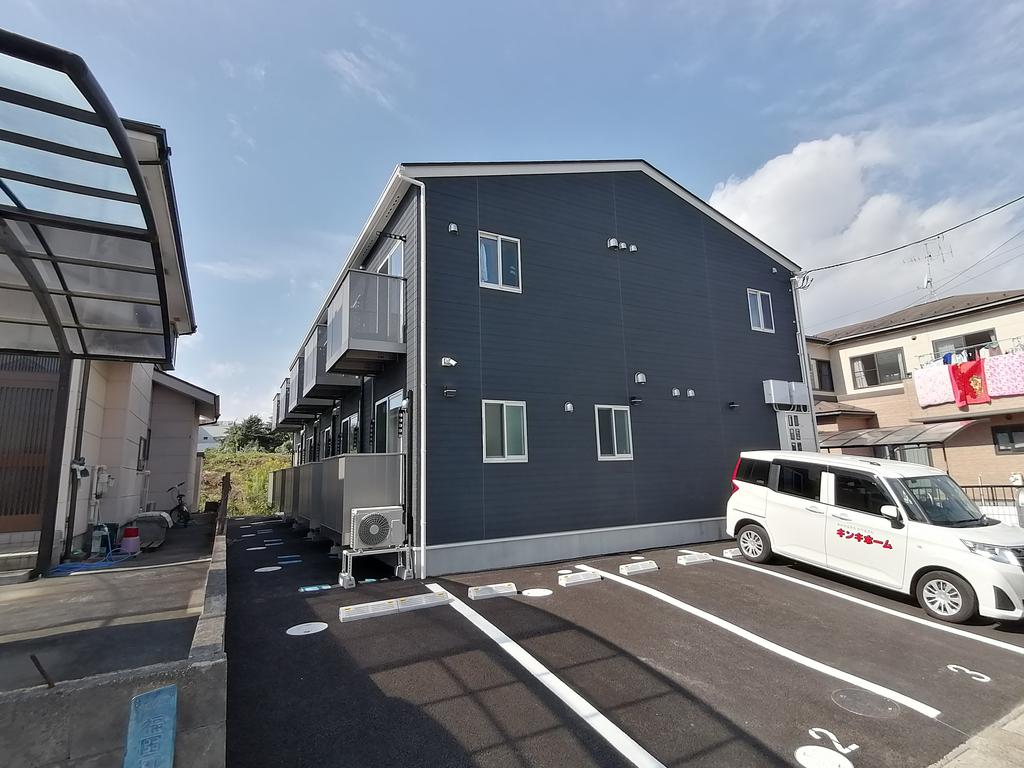 【ラクラス福田町の建物外観】