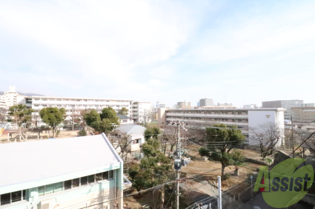 【神戸市兵庫区湊川町のマンションの眺望】