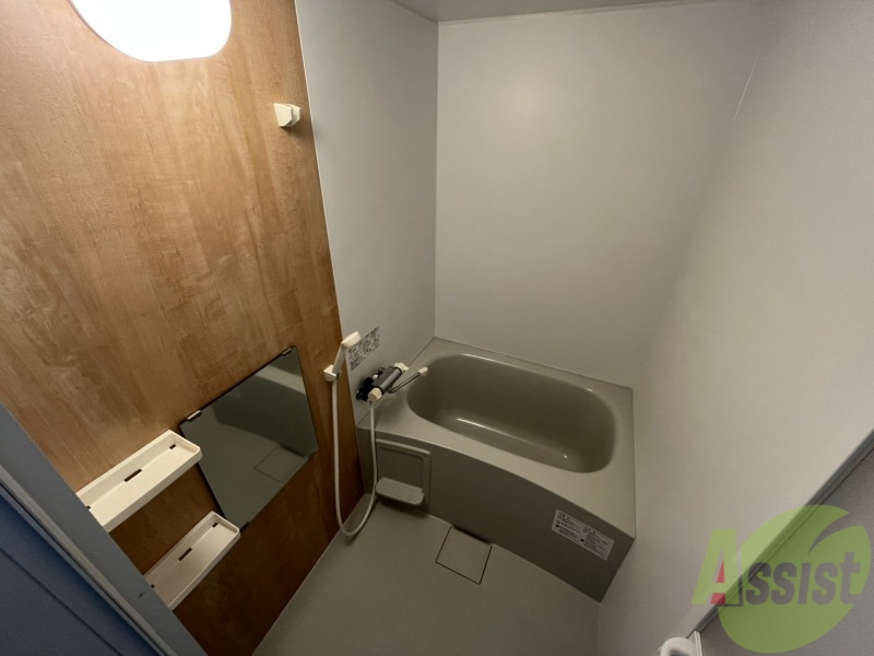 バス・シャワールーム　お風呂になります。一日の疲れを癒してくださいね。