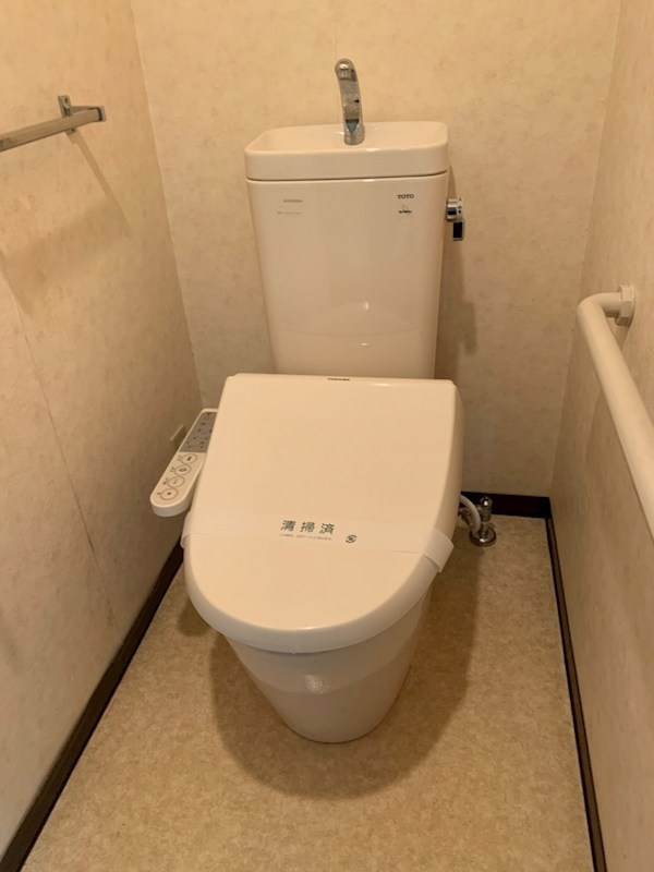 トイレ　反転部屋参照