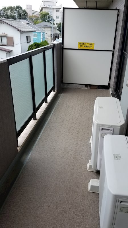 バルコニー　反転部屋参照