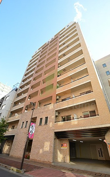 レジディア九段下の建物外観
