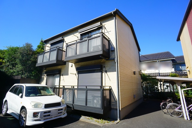 建物外観　京王線北野より徒歩６分です☆