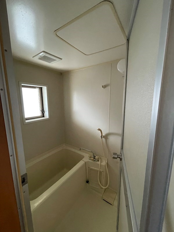 バス・シャワールーム　※201号室参考写真※