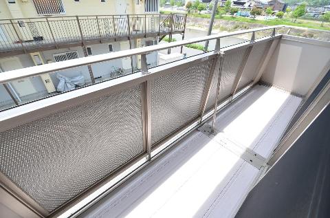 バルコニー　ベランダ
