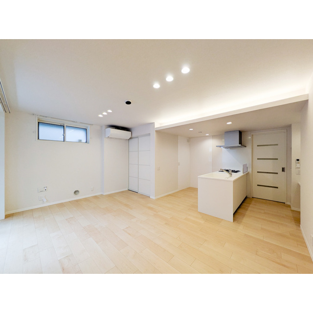 居室・リビング　開放感のあるリビング