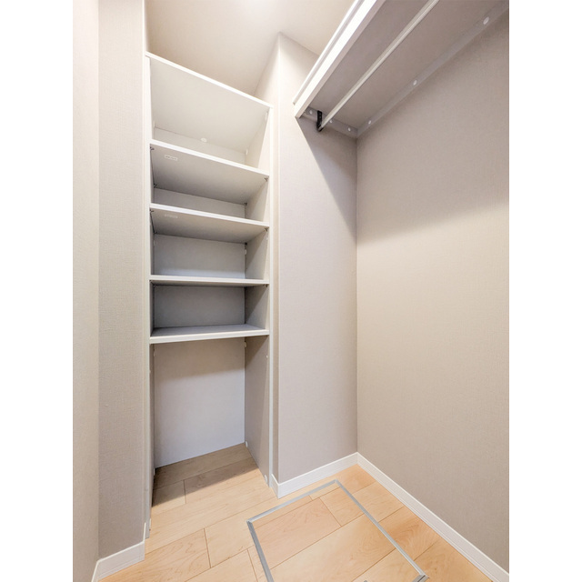 収納　うれしい大きな収納ウォークインクローゼット♪