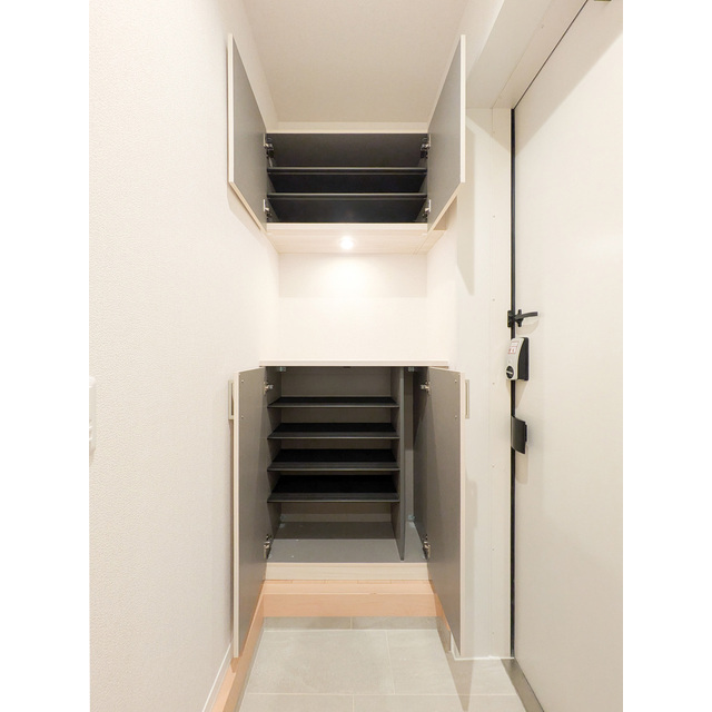 玄関　玄関、シューズＢＯＸ付