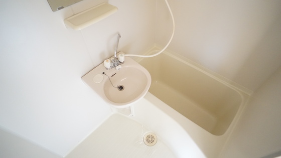 バス・シャワールーム　バス