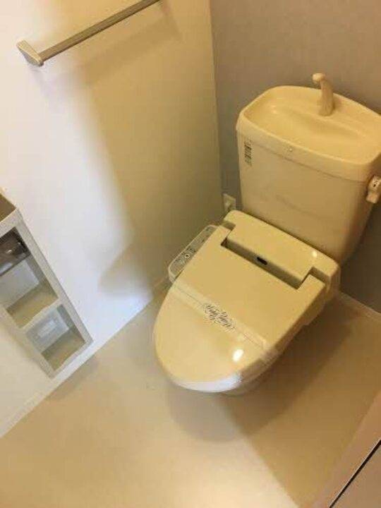 トイレ　トイレ