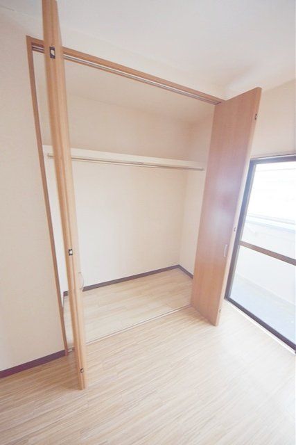 収納　同建物別号室参考写真です