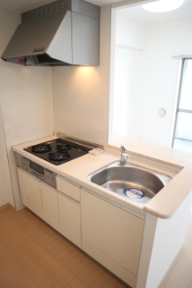 キッチン　☆調理も捗るシステムキッチン☆