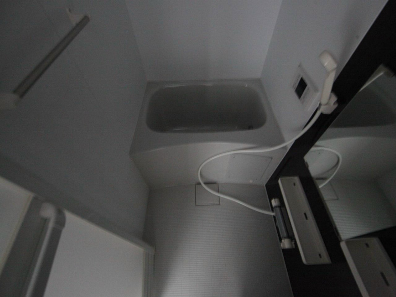 バス・シャワールーム　追い焚き　オートバス機能付バスルーム