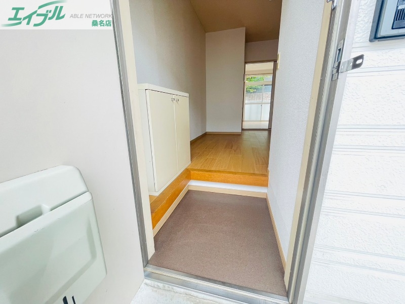 玄関　反転タイプ参考写真