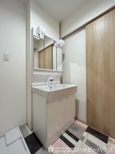 洗面設備　※別物件参参考写真色味、間取り、設備等実際とは異なる可能性が