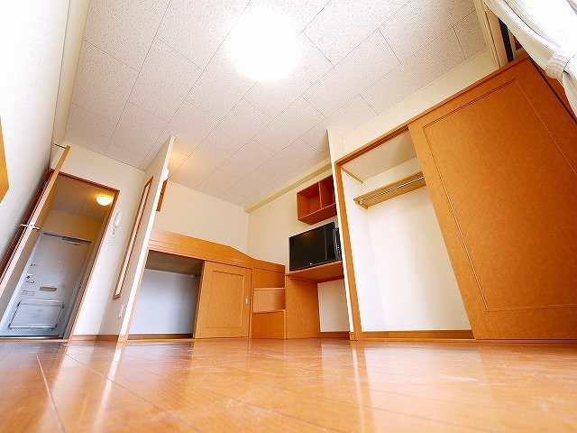 居室・リビング　居間です