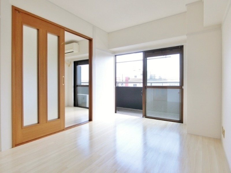 居室・リビング　図面と現状に相違がある場合には現状を優先